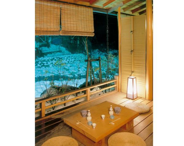 ホテル 全館源泉掛け流しの宿 西山温泉 慶雲館 早川町 エクステリア 写真